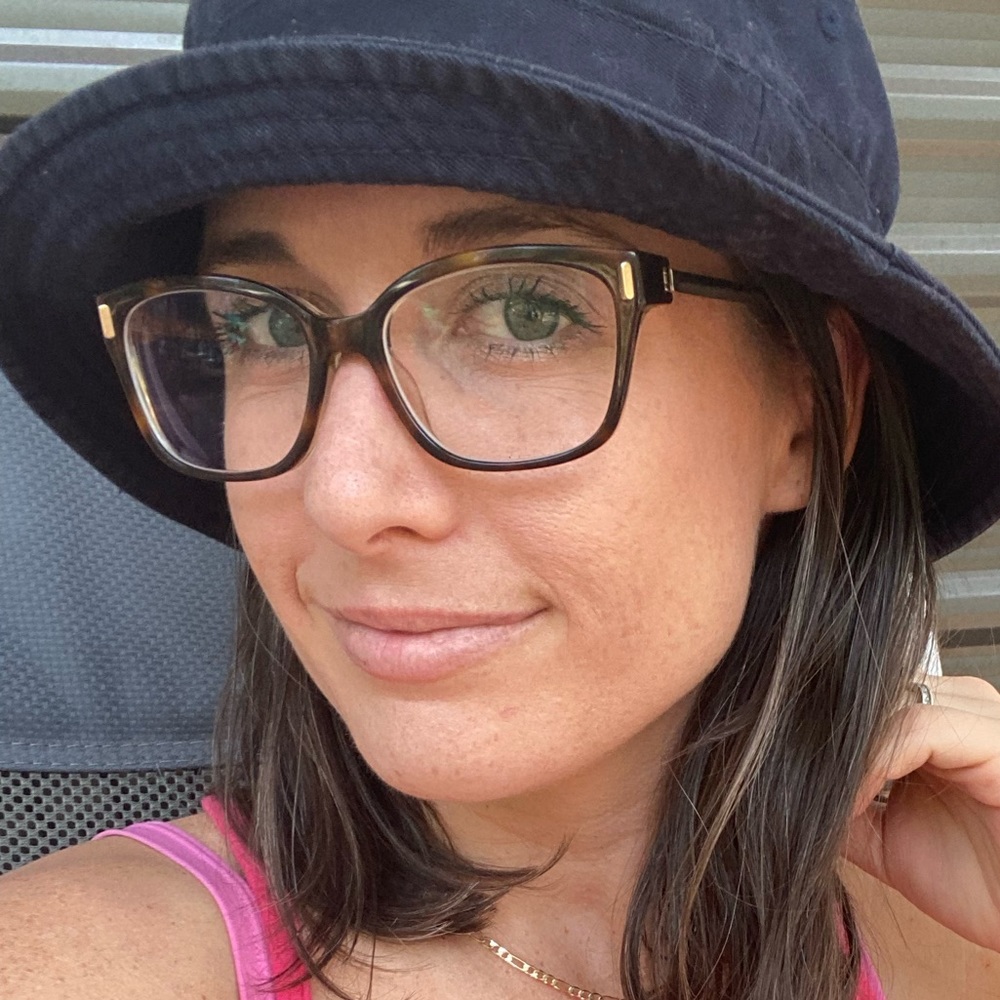 Meet your Posher, Sarah